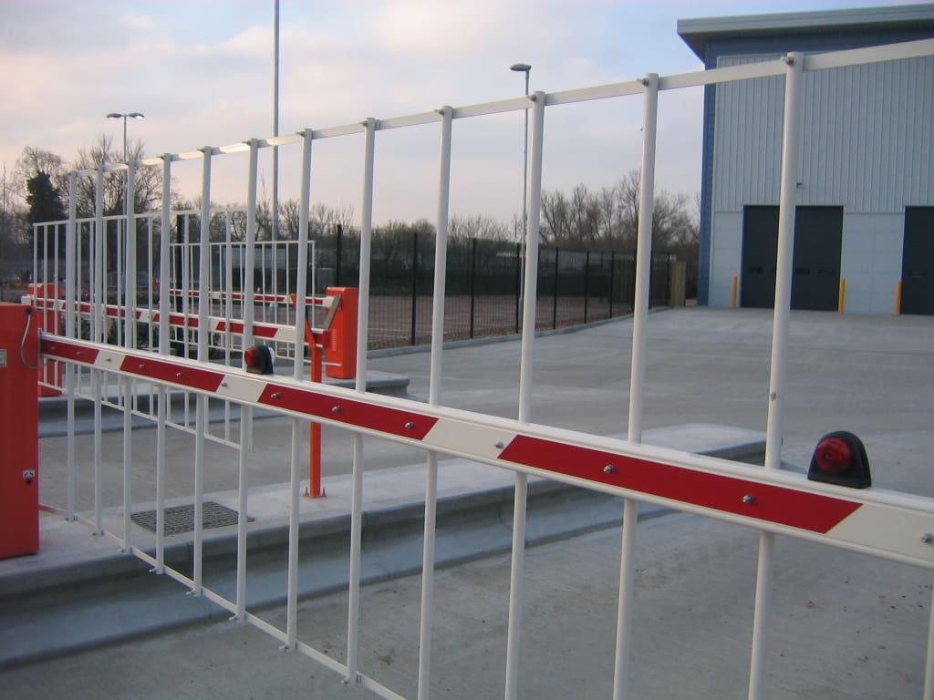 SPF6000 Automated Barriers Sampson Fencing SPF6000 Automated Barriers Sampson Fencing